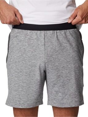 NWT Columbia Men's Heather Grey Athletic Shorts with Black Waistband Size: S